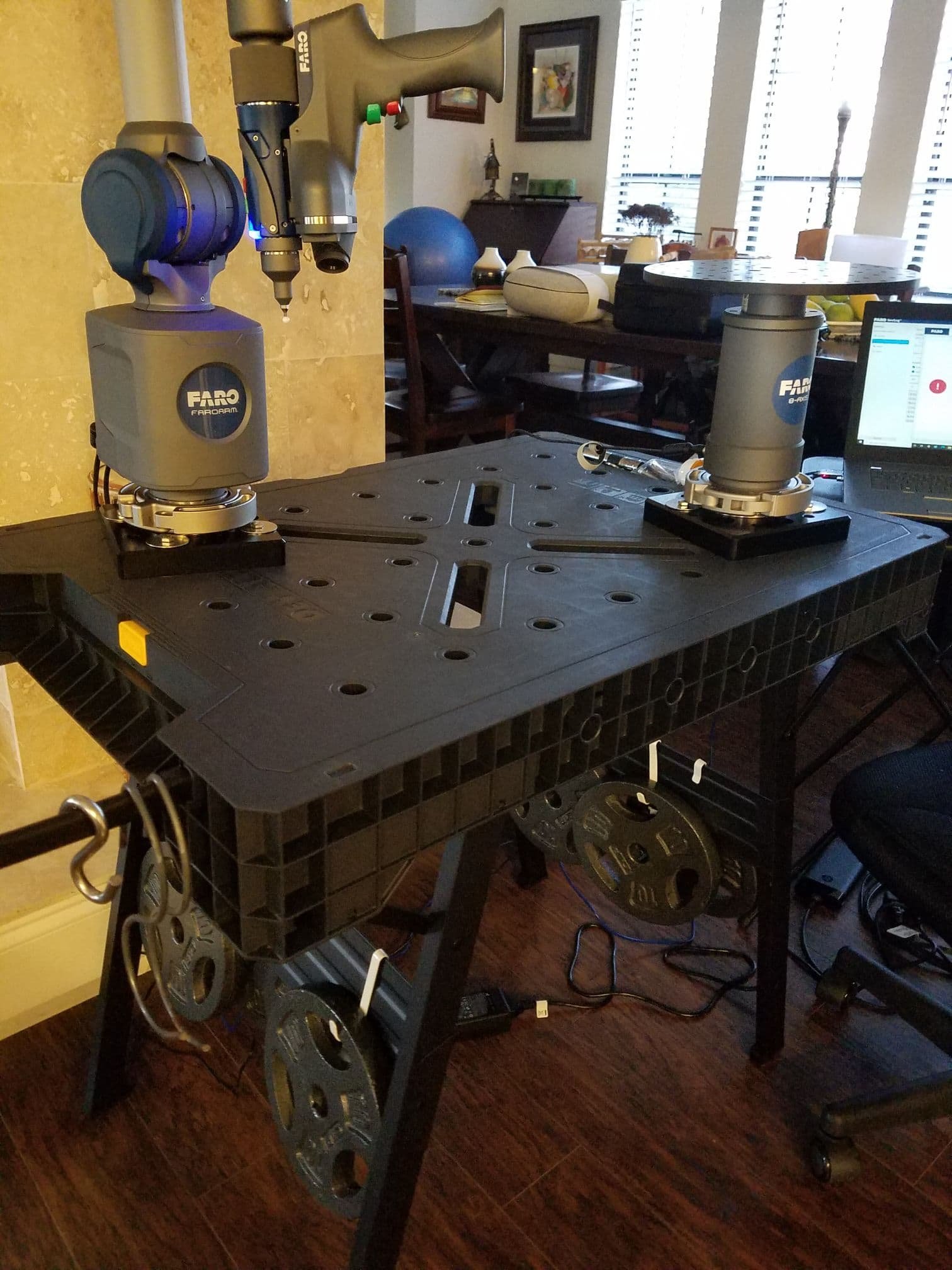 FARO QuantumE V2 2.5m 7-Axis Arm with PRIZM LLP HD and 8-Axis Rotary Table – 2021 System, Full Accessories