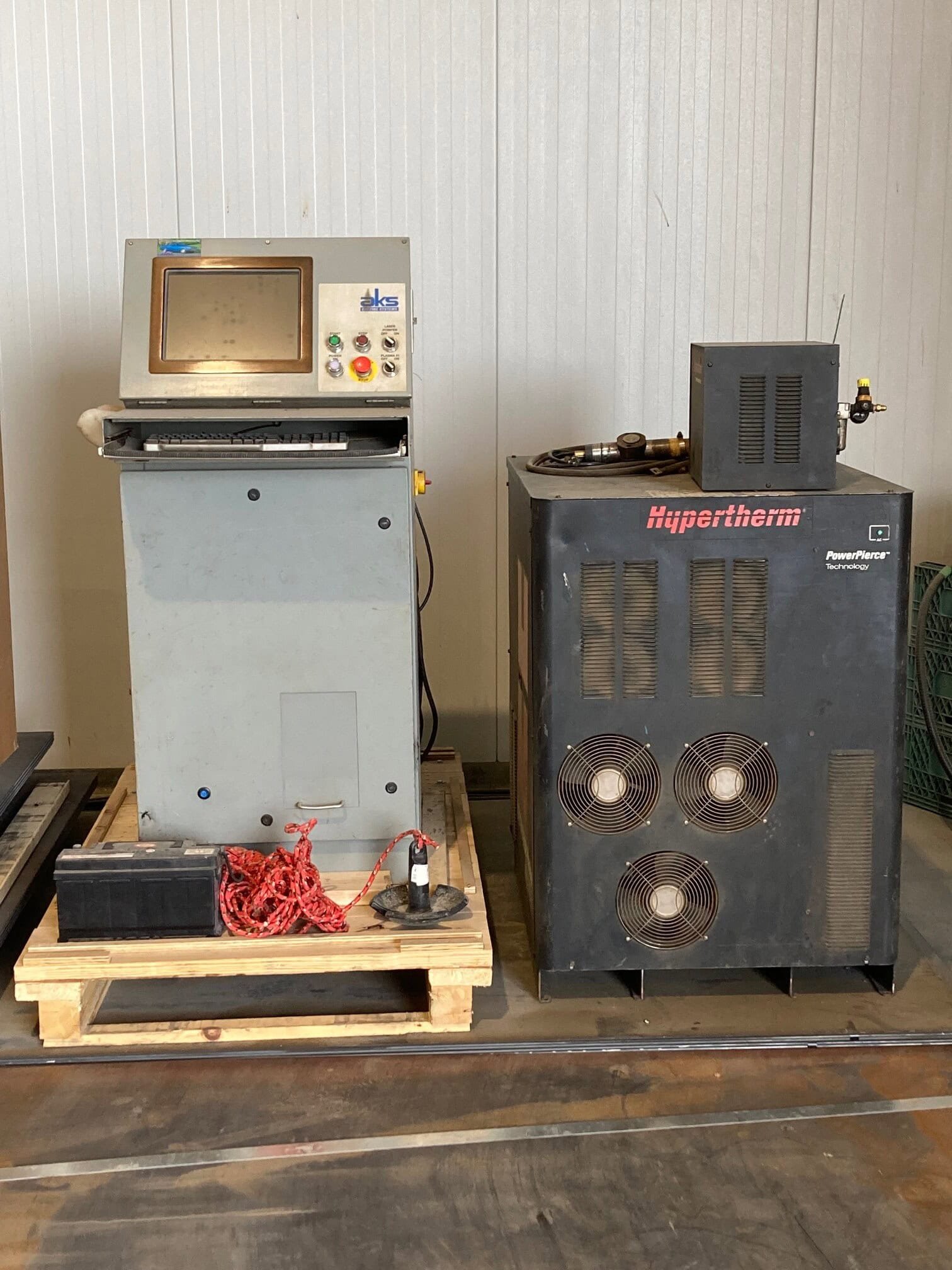 Hypertherm HyPerformance HPR260XD 260 Amp HyDefinition Plasma Power Source, 2010 – Gas Console, Micro Edge Controller, Extras