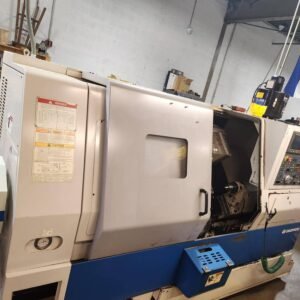 Doosan Puma 240B CNC Lathe, 2005 – Bar Feeder, Tailstock, Parts Catcher