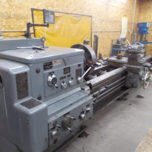 Stanko 1M63 Engine Lathe, 1977 – DRO, Steady Rests, Follow Rest, Tailstock