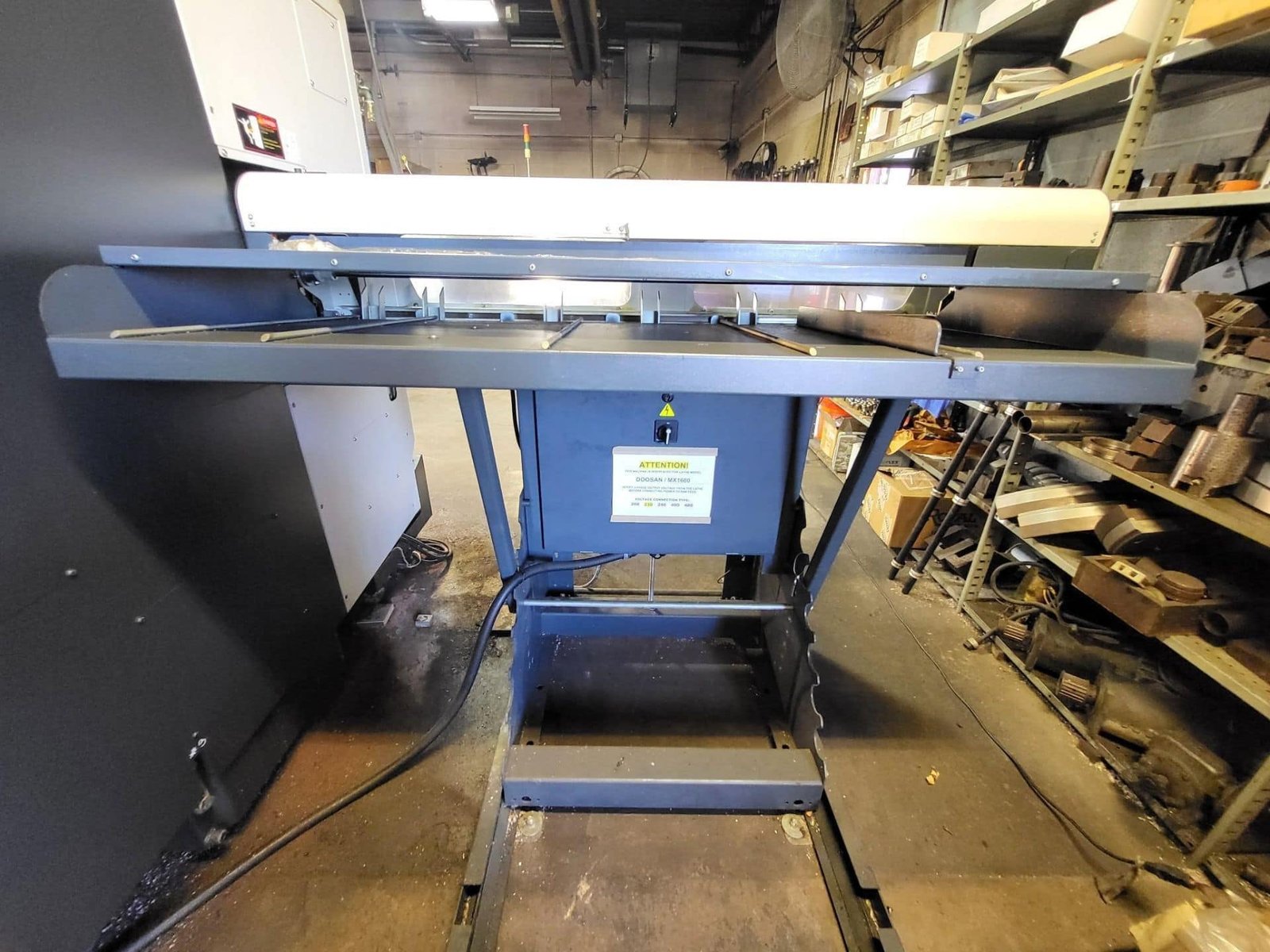 Doosan Puma MX1600ST CNC Lathe, 2013 – Parts Conveyor, ChipBlaster Coolant System, Sub-Spindle, Chip Conveyor, Quick Change Chuck - Image 12