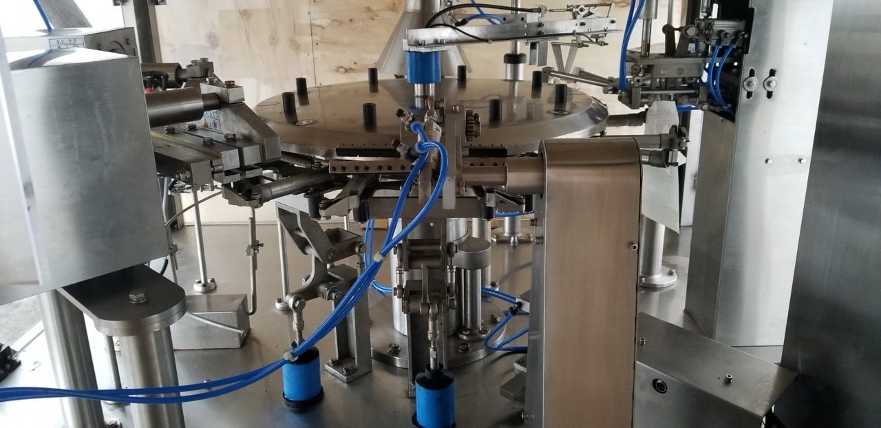 Kenwei 14-Head Multihead Weigher with Rotary Pouch Bagger & Checkweigher – Never Used (2015) - Image 10