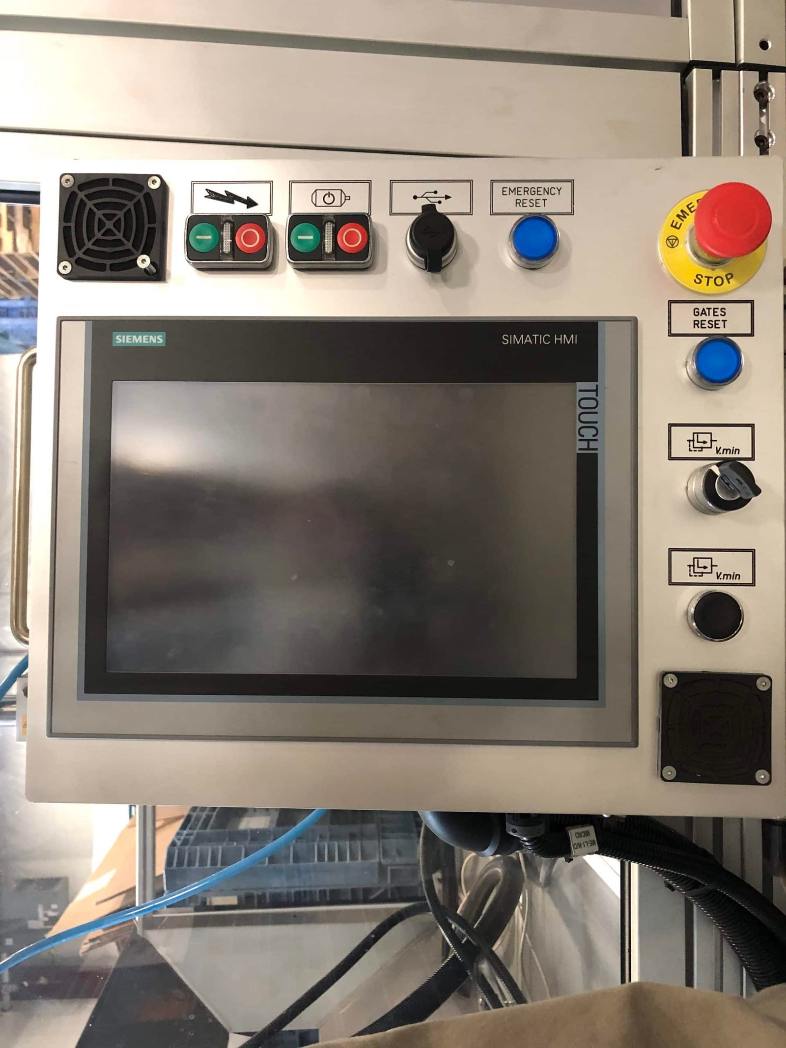 Magic ME-L1 ND Extrusion Blow Molder – 2018 – 4-Head Plastic Bottle Machine - Image 11