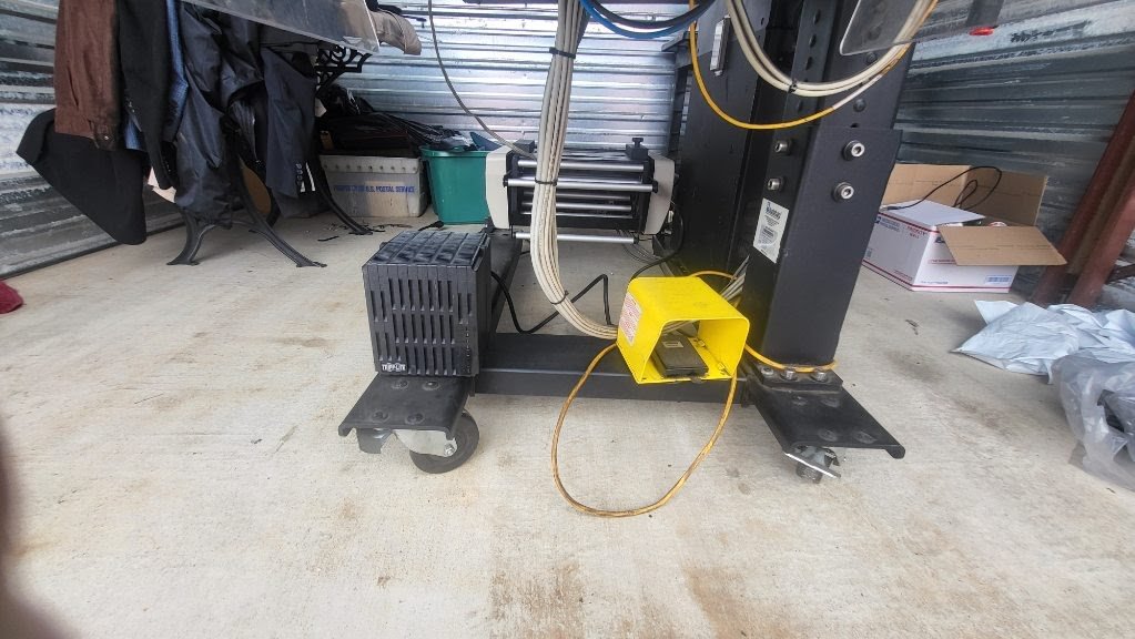 Automated Packaging Systems Autobag 550 High-Speed Bagging System with Bag Deflator Kit - Image 13