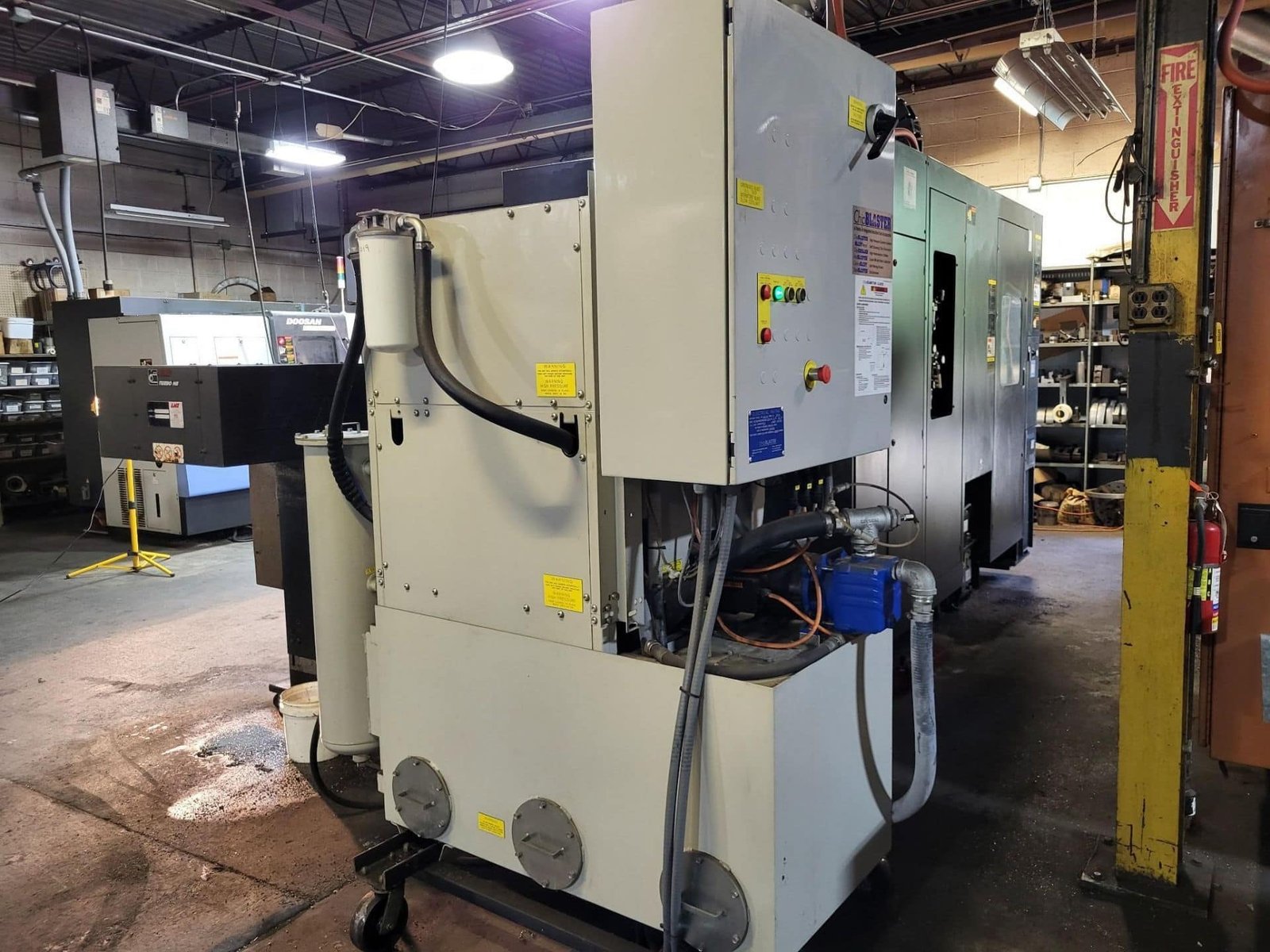 Doosan Puma MX1600ST CNC Lathe, 2013 – Parts Conveyor, ChipBlaster Coolant System, Sub-Spindle, Chip Conveyor, Quick Change Chuck - Image 16