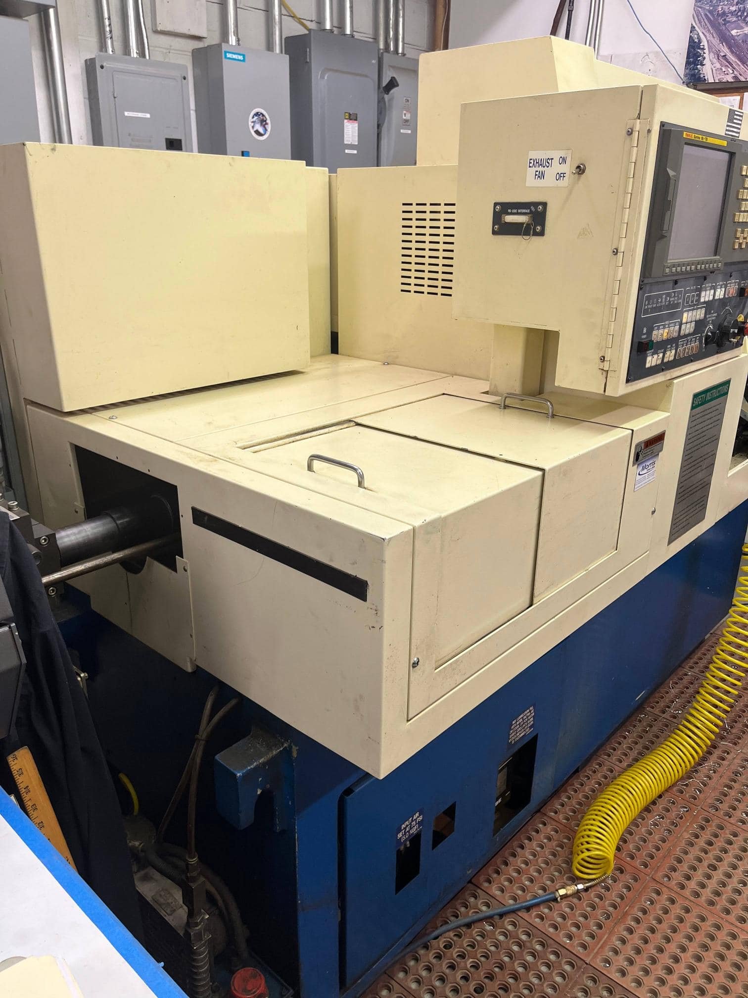 Tsugami BS32C-III Swiss CNC Lathe, 2006 – FMB 3-36 / 3800 Bar Feed - Image 16