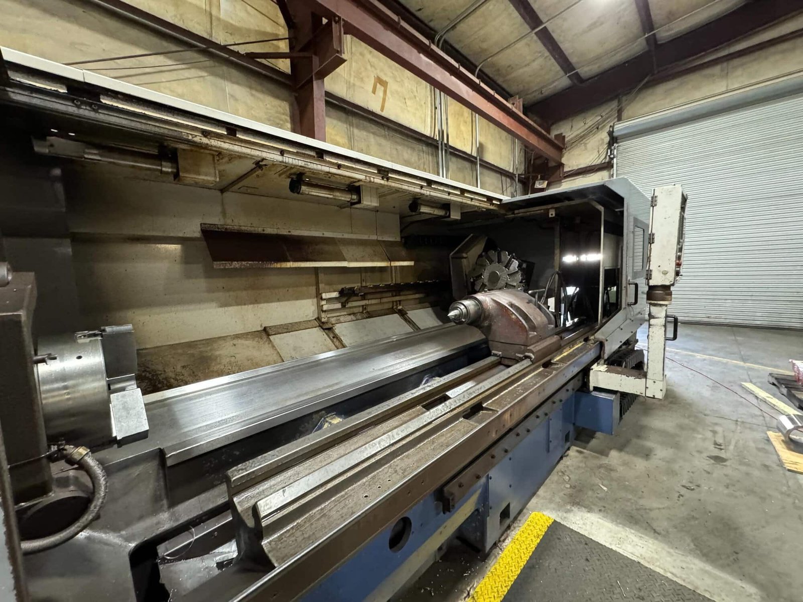 Mori Seiki TL-40 CNC Lathe, 1997 – Tailstock, Chip Conveyor - Image 2