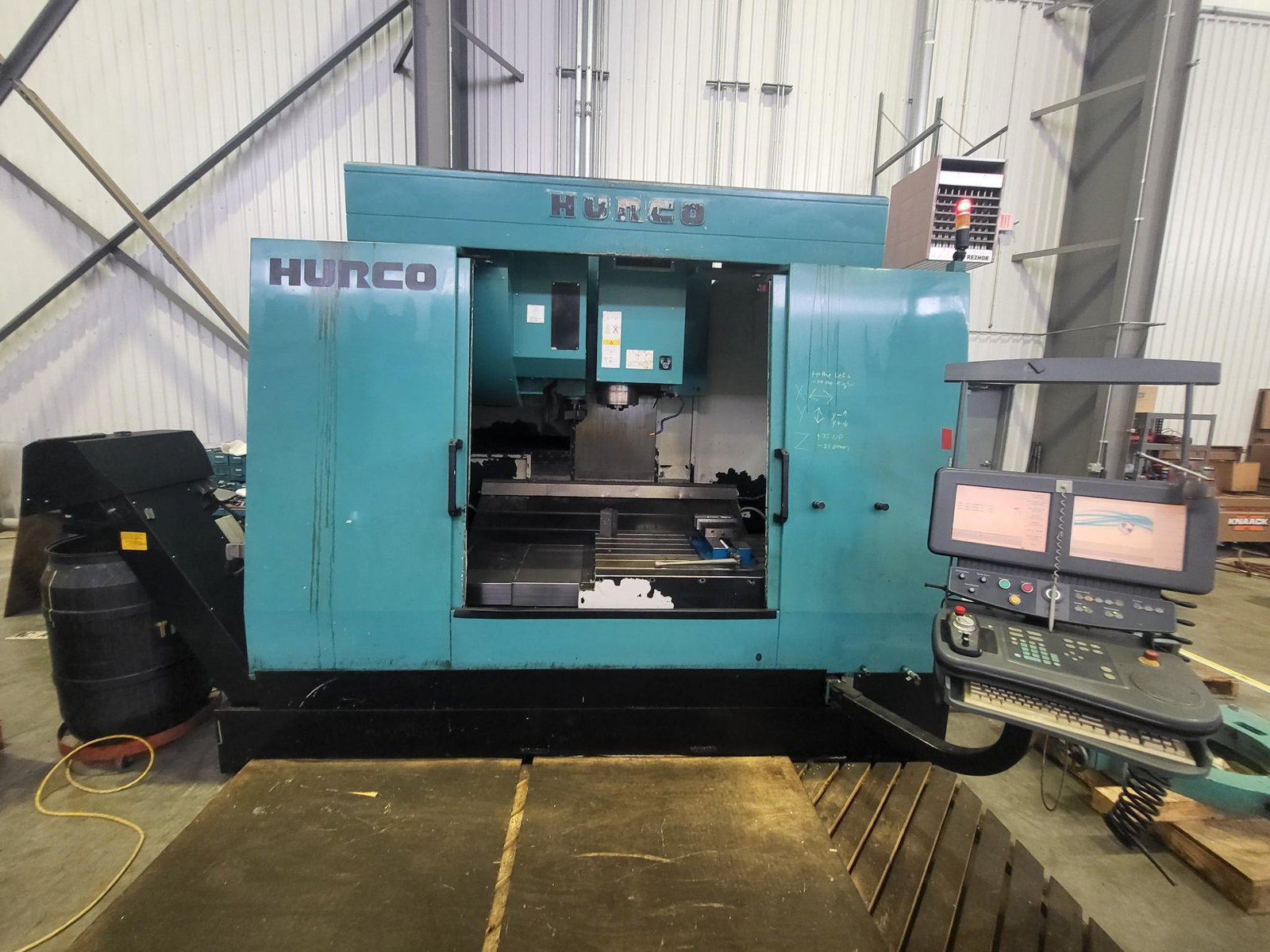 Hurco VMX50/50T CNC VMC, 2012 – 4-Axis H-400, Chip Conveyor, CTS Prep, WinMax - Image 2