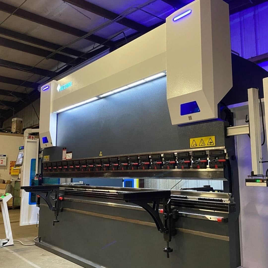 13′ X 245 Ton GeniusPro CNC Press Brake, 2025 – 6+1 - Image 2