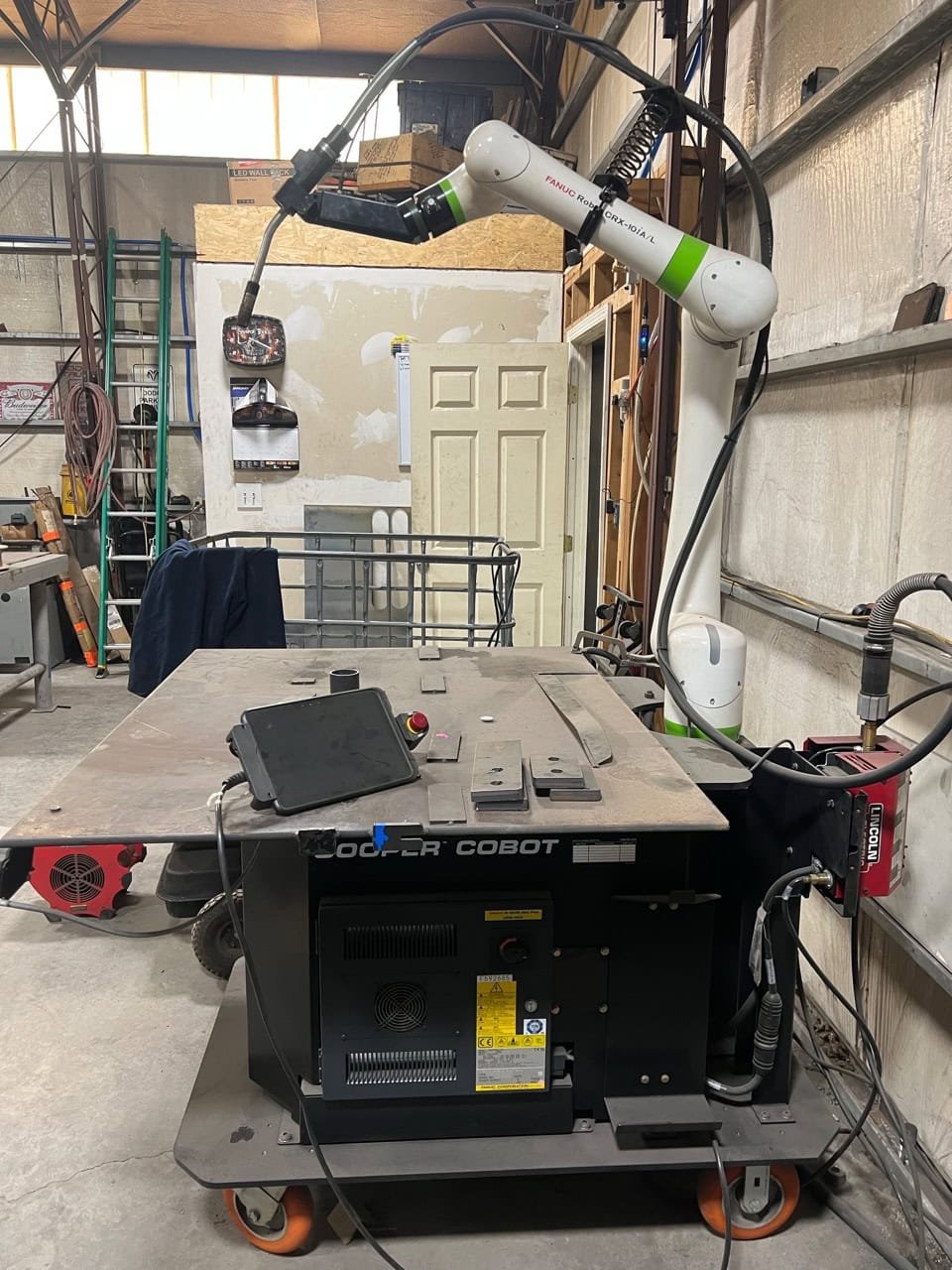 Lincoln Electric Cooper Welding Cobot, 2023 – Fanuc CRX-10iA/L, Lincoln R450 PowerWave - Image 2