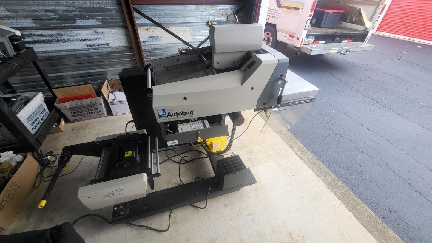 Automated Packaging Systems Autobag 550 High-Speed Bagging System with Bag Deflator Kit - Image 2
