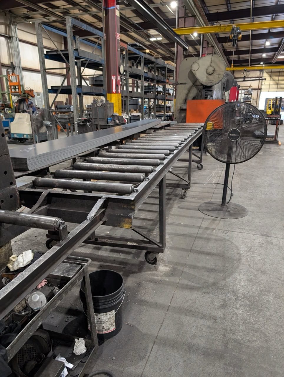 500 Ton x 14′ Accurpress 750014 CNC Press Brake, 2000 – ETS Control, Conveyor Tables Included - Image 6