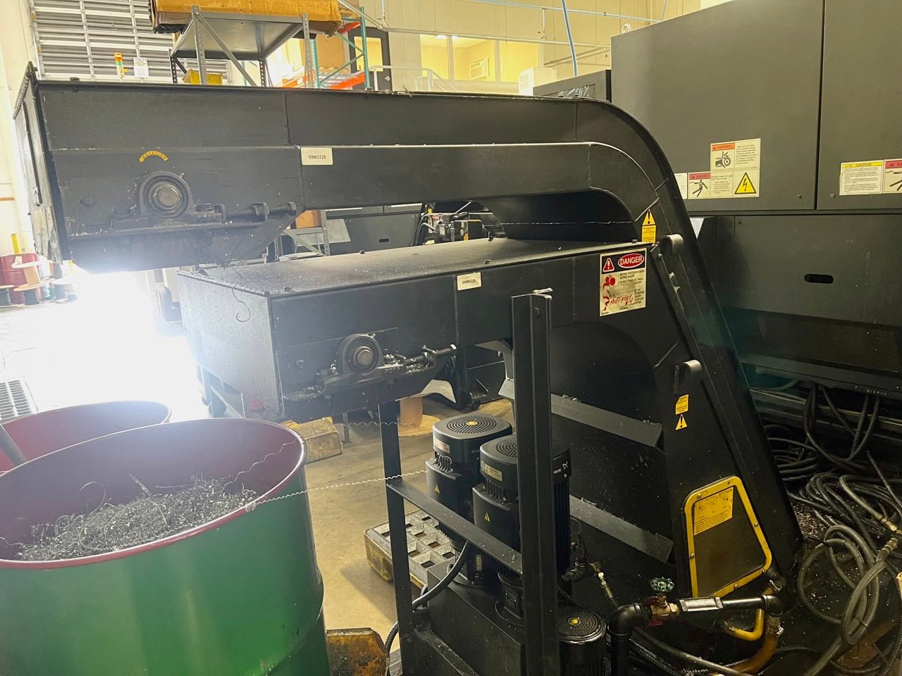 Mazak Multiplex 6200Y CNC Turning Center, 2009 – Y-Axis, Live Tool Milling, LNS Bar Feeder, Conveyor - Image 15