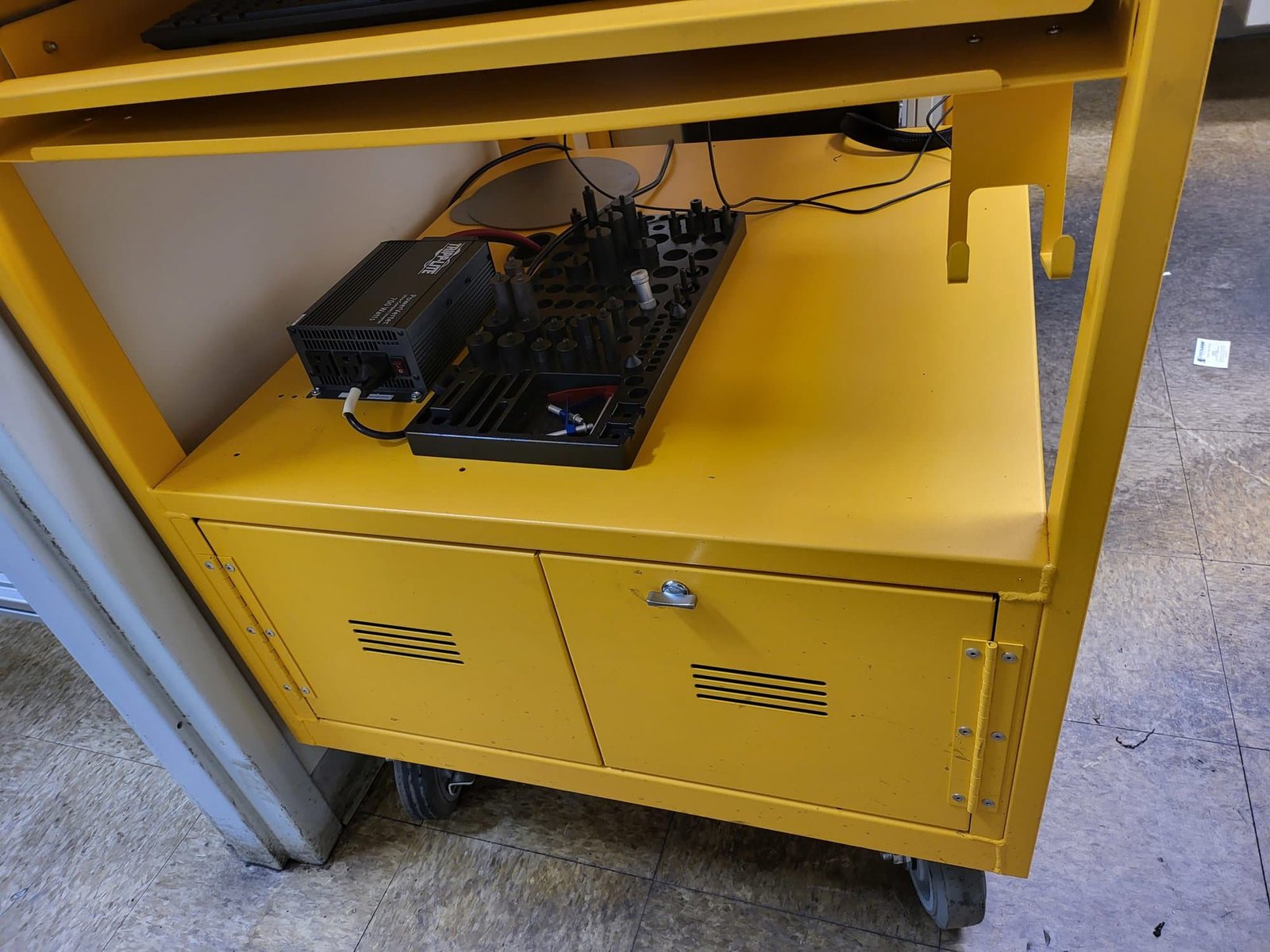 Keyence XM-T1200 Handheld CMM, 2018 - Image 3