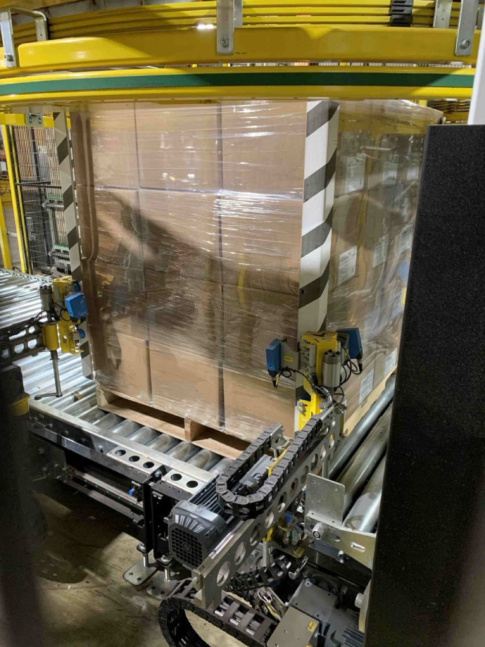 Signode Muller 1825B Stretch Wrapper – 2022 – Rotary Ring System with Corner Post Device - Image 11