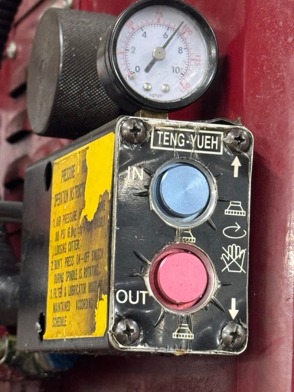 Millport Red Rhino CNC Knee Mill, 2006 – Troyke 5-Axis Rotary, Centroid M400 CNC Controller - Image 4