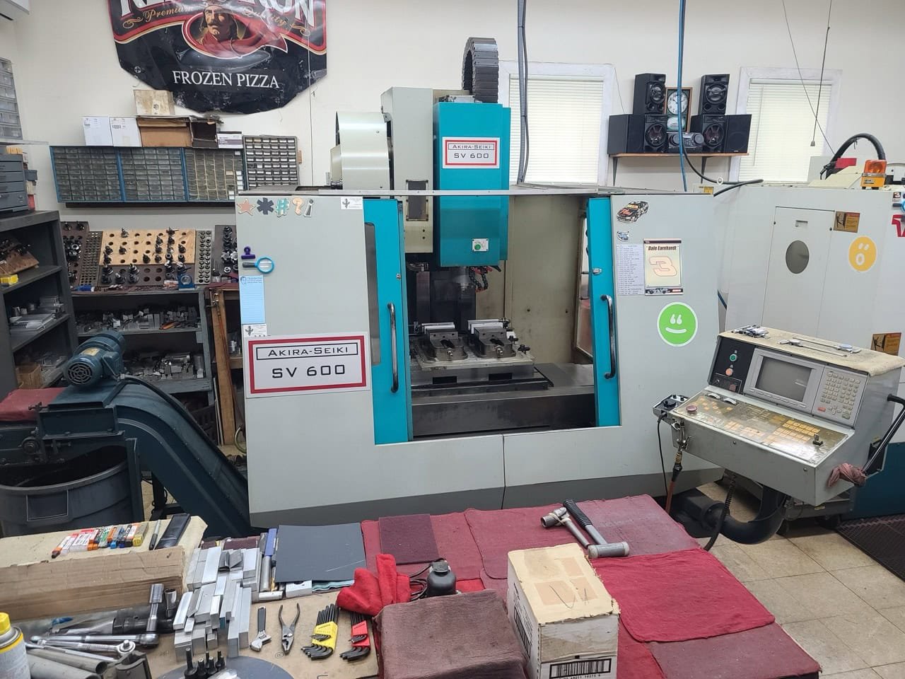 Akira Seiki SV600 CNC VMC, 1997 – New Spindle - Image 2