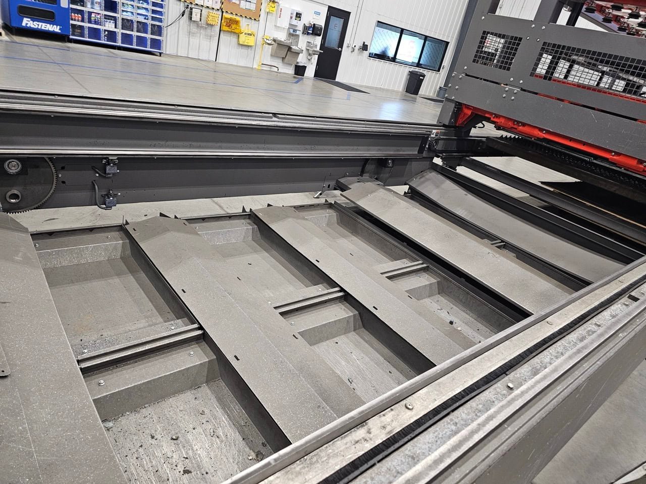 15,000 Watt 4020 Bystar Bystronic Fiber Laser, 2021 – W/ByTrans Extended Automation, Very Clean, Low Hours - Image 8