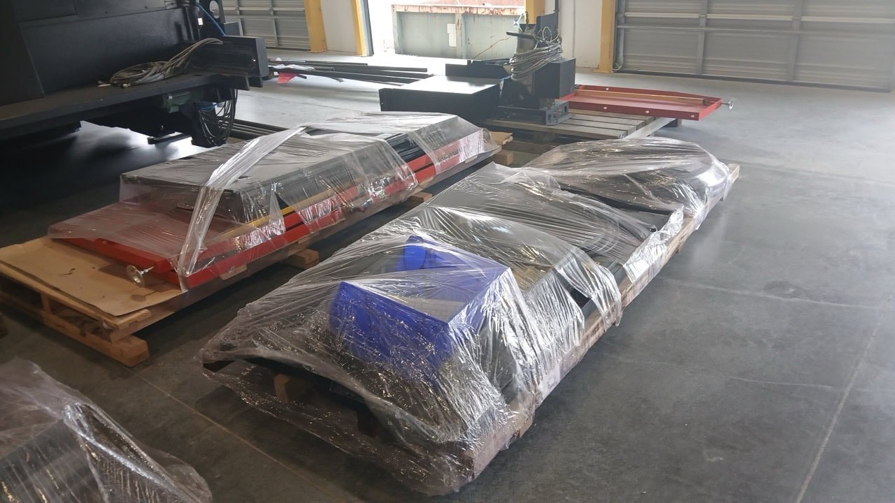 4000 Watt Amada Ventis 3015 AJ Fiber Laser, 2021 – 5′ x 10′ Table, Amada Dust Collector, Orion Chiller - Image 11