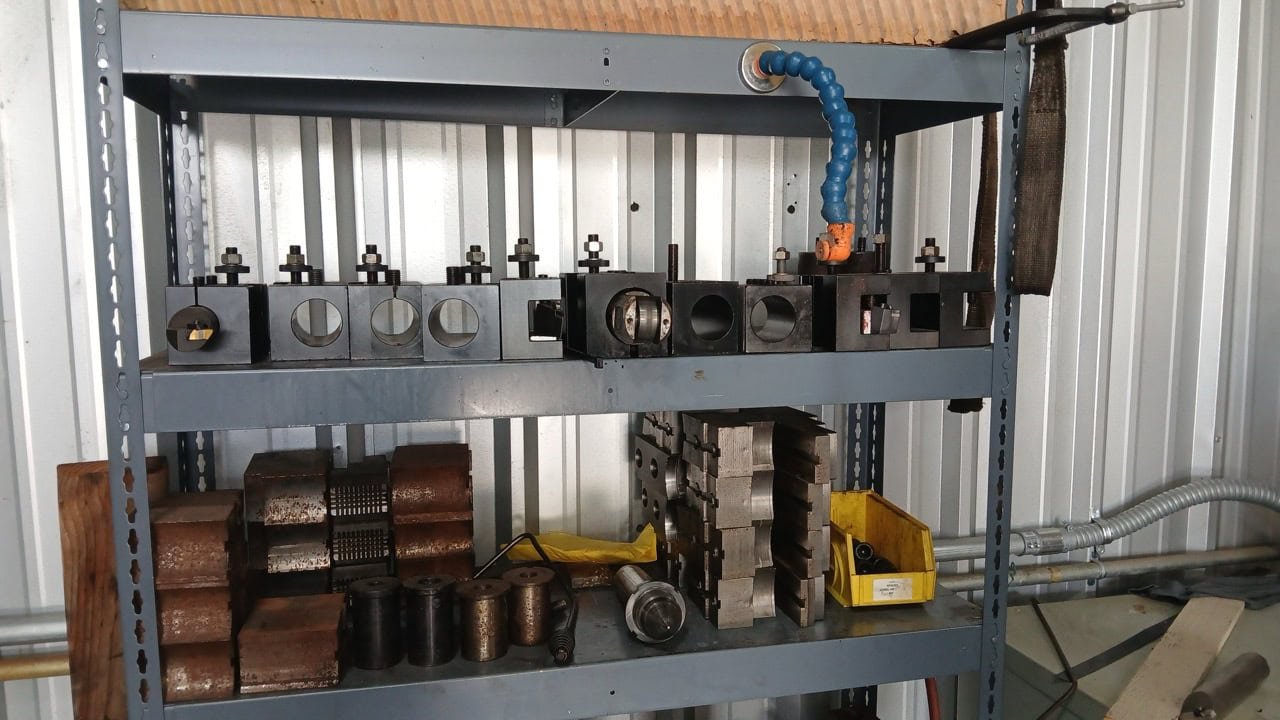 37.4″ x 156″ Hankook Protec 9NC 10″ Spindle Bore, Dual Chucks, 2006 – Chip Conveyor, 8 Station Turret - Image 24