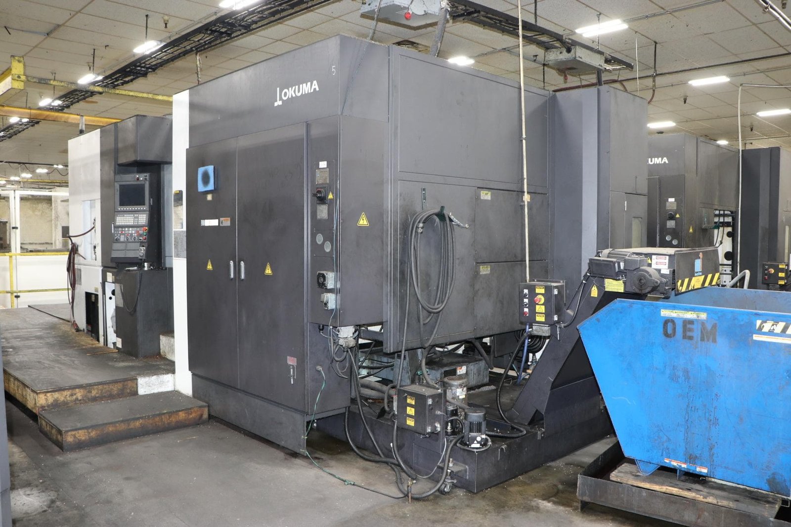 Okuma MA-600HII CNC Horizontal Machining Center, 2013 – Chip Conveyor - Image 3
