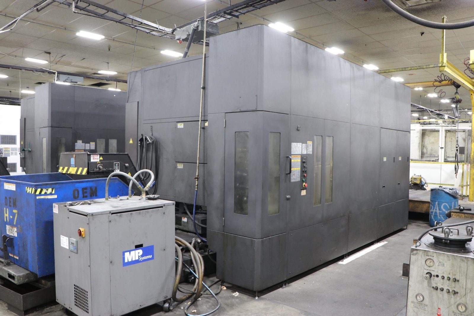 Okuma MA-600HII CNC Horizontal Machining Center, 2013 – Chip Conveyor - Image 4