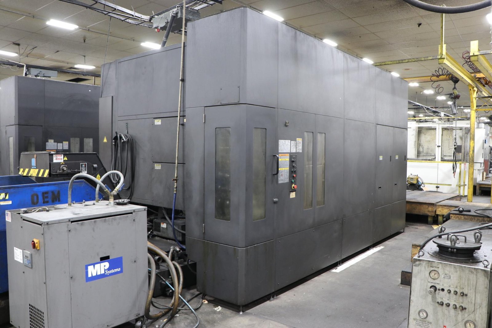 Okuma MA-600HII CNC Horizontal Machining Center, 2013 – Chip Conveyor - Image 5