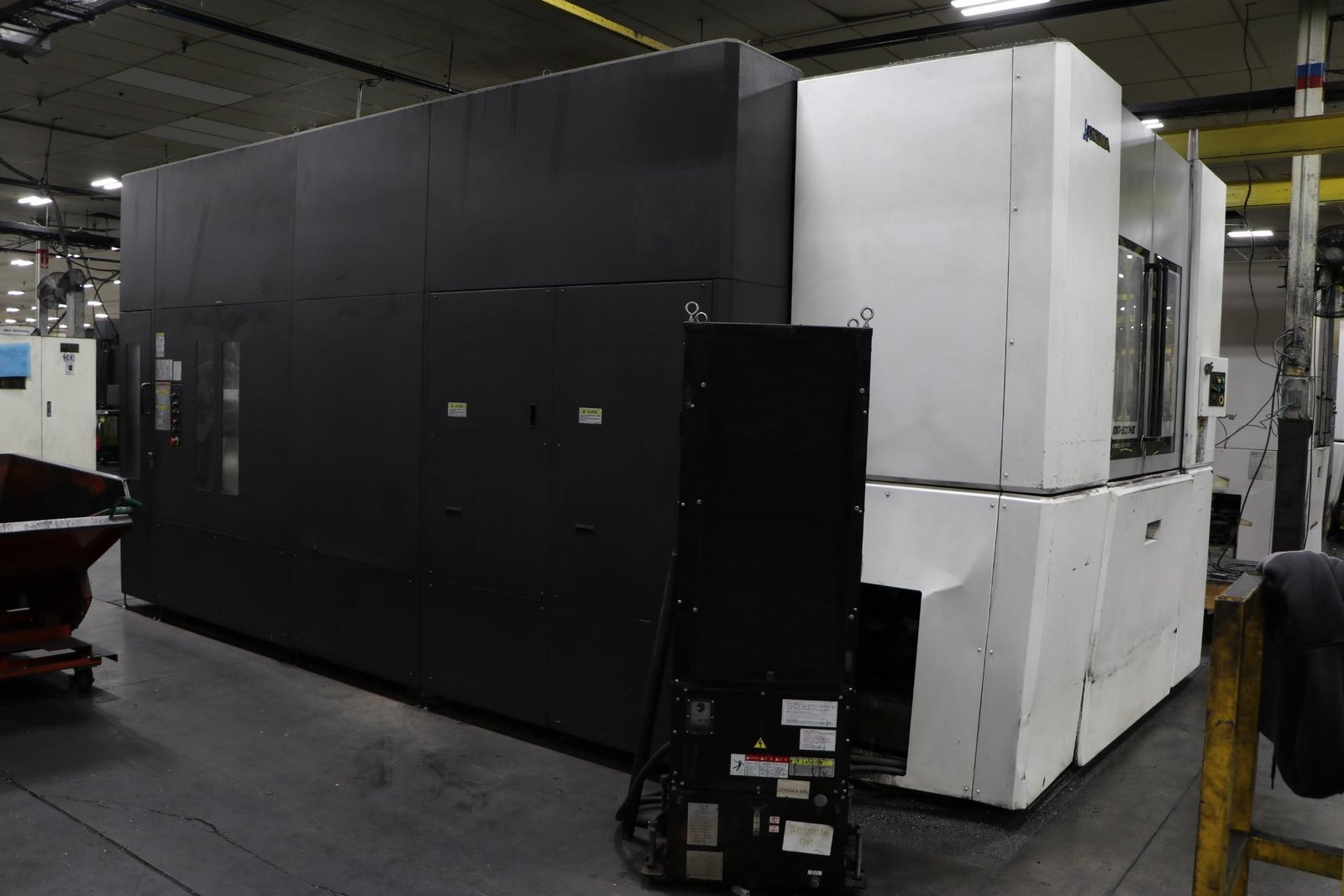 Okuma MA-600HII CNC Horizontal Machining Center, 2019 – Chip Conveyor, Through Spindle Coolant - Image 5