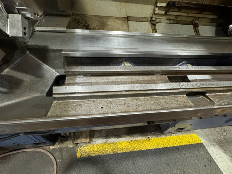 Mori Seiki TL-40 CNC Lathe, 1997 – Tailstock, Chip Conveyor - Image 3