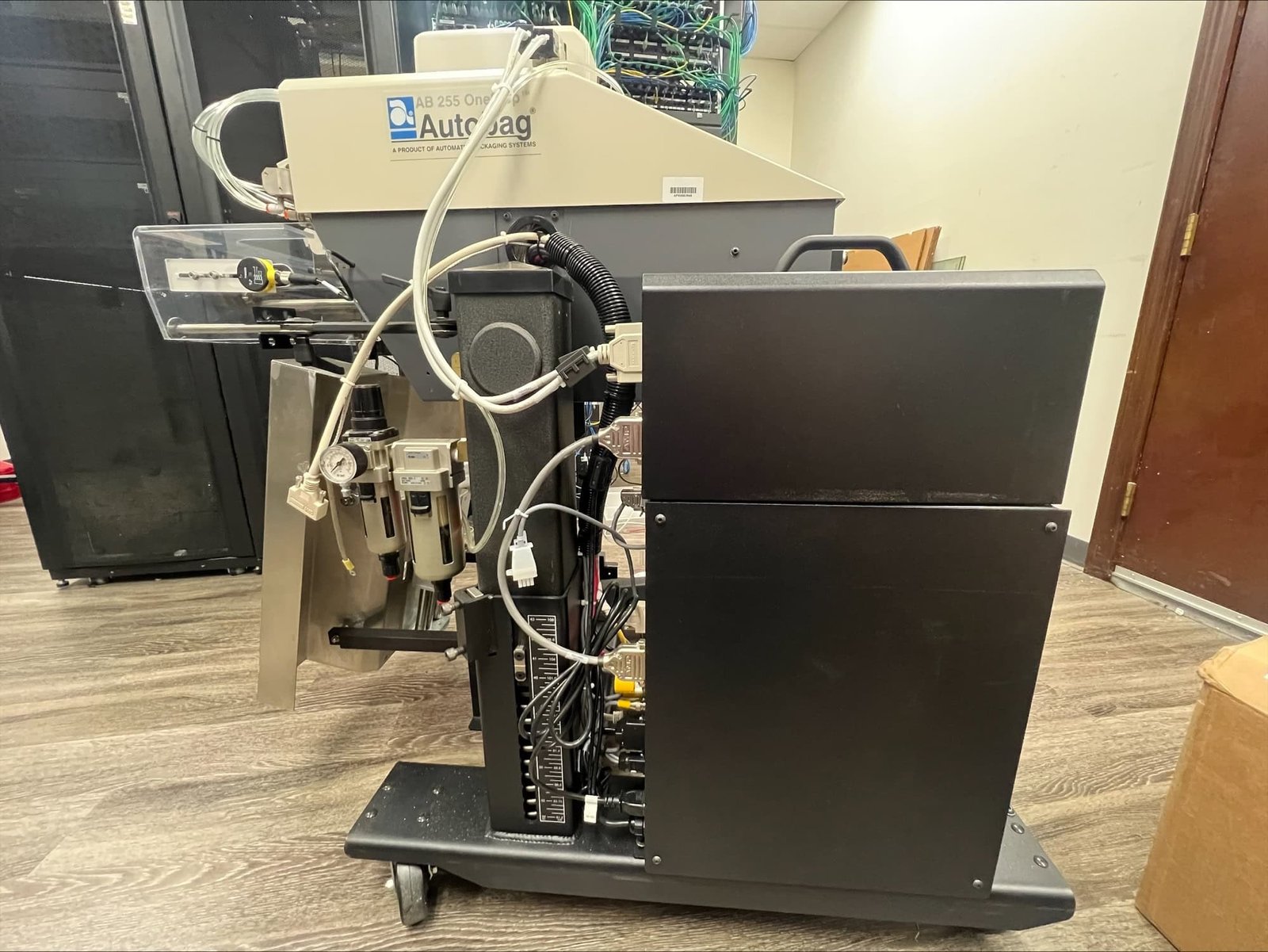 Autobag AB255 OneStep, Flexible Wide Bagging System for Fulfilment and Short-Run Packaging Applications, 2017 - Image 2