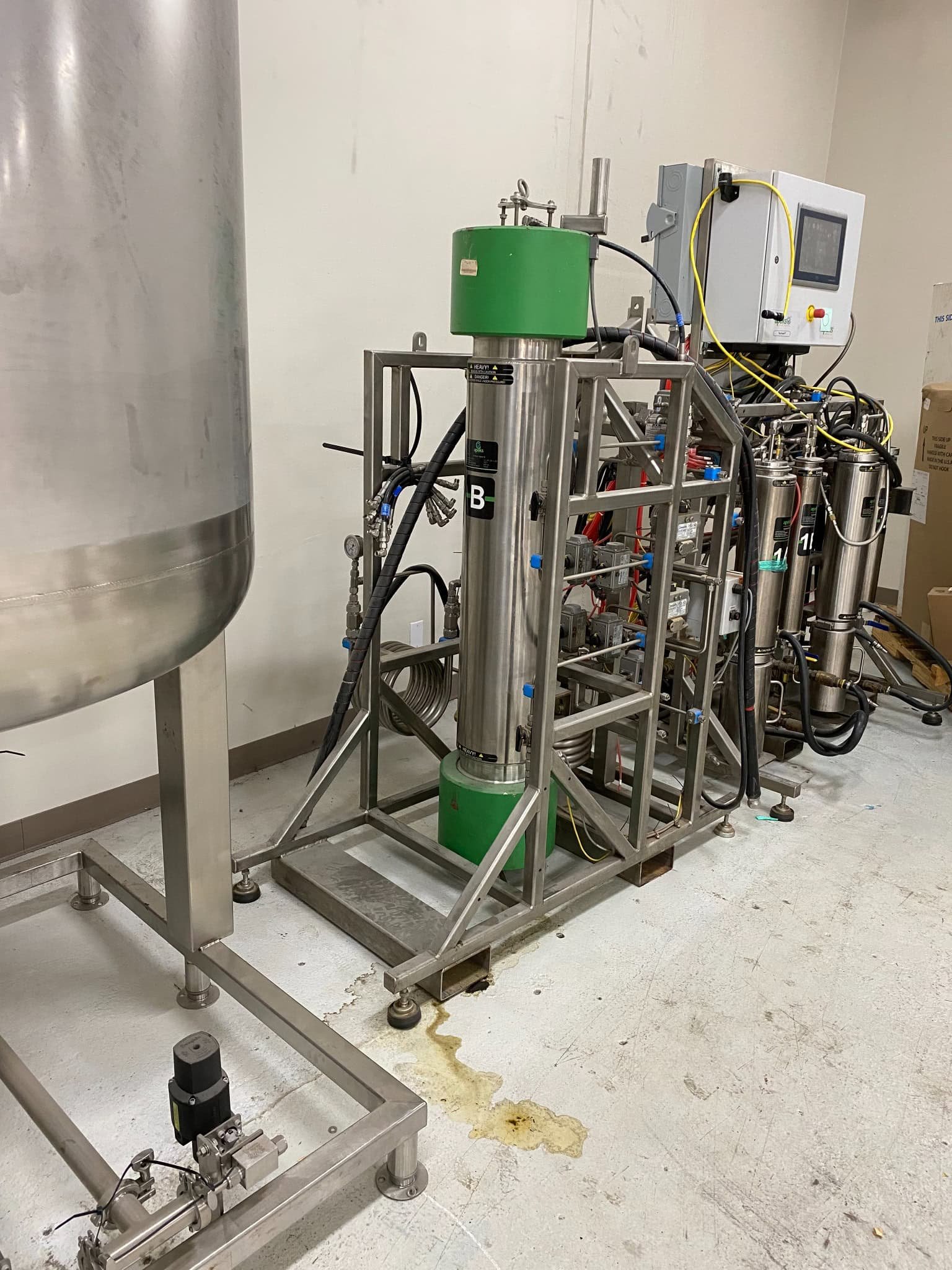 Apeks Supercritical “The Force” CO2 Extraction System - Image 3