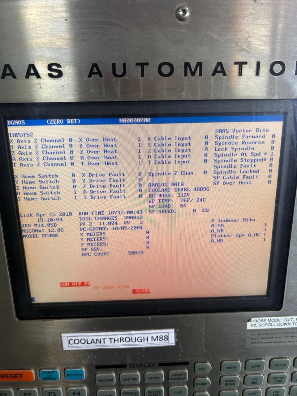 Haas EC-400 Horizontal Machining Center, 2006 – Through Spindle Coolant, Tombstone - Image 3