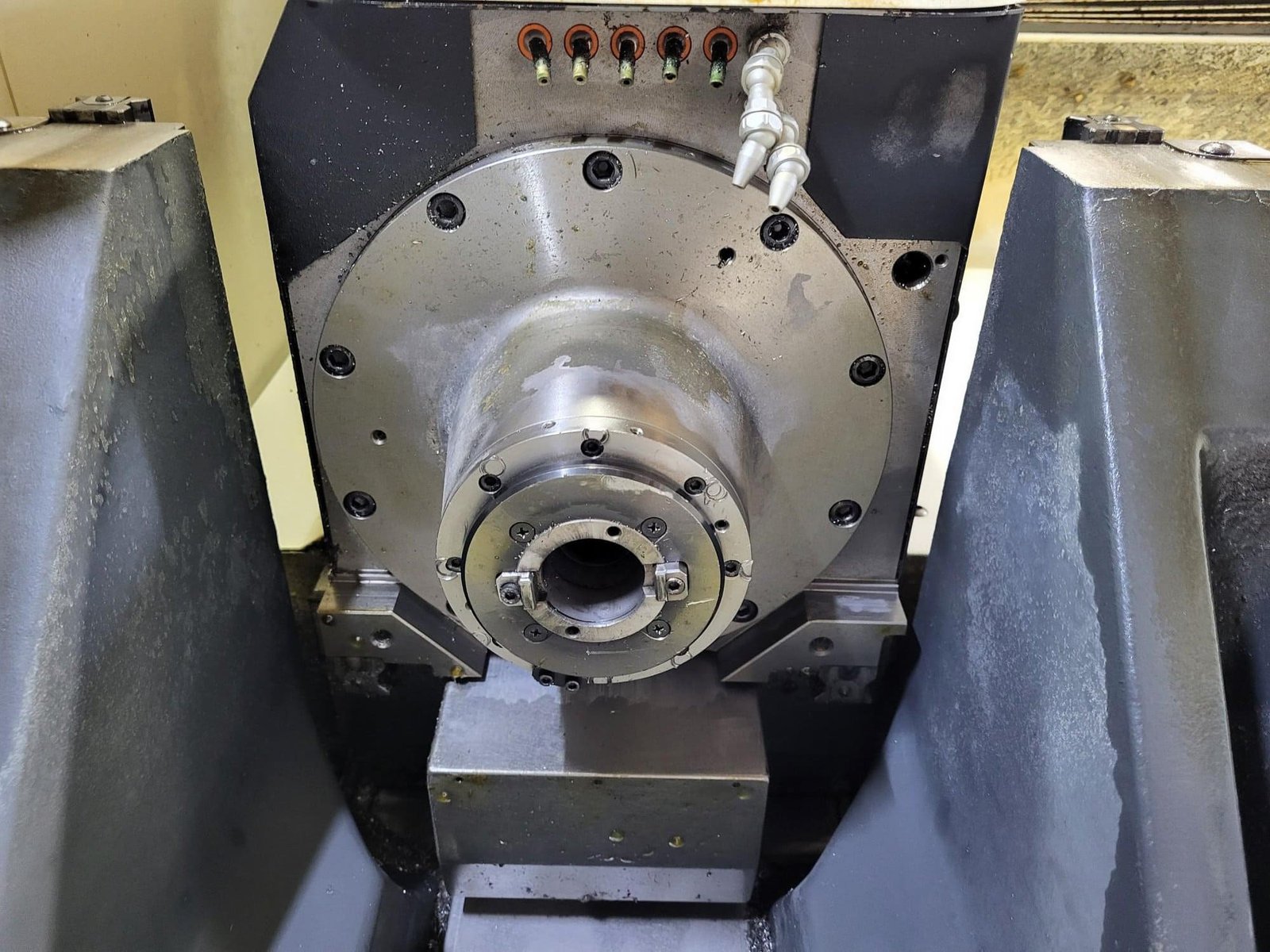 DMG MORI CMX 1100V VMC, 2017 – 12k RPM Spindle, TSC - Image 18