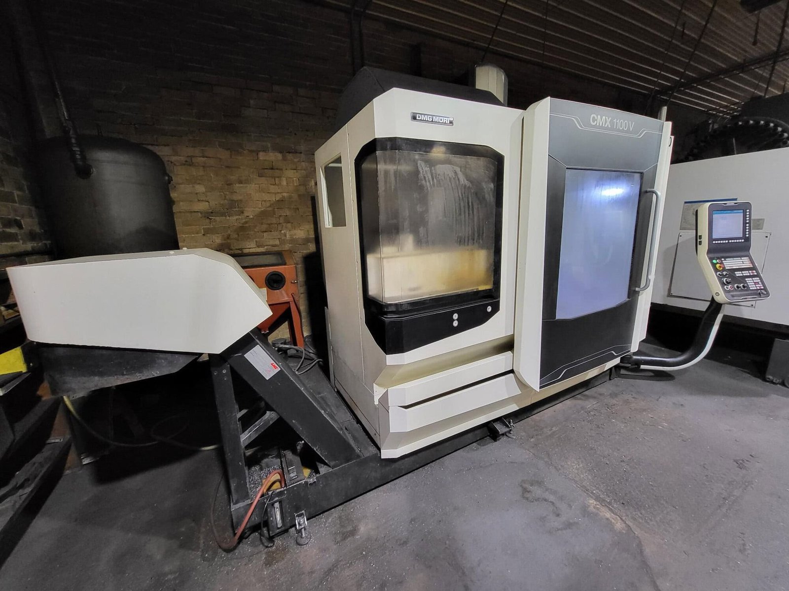 DMG MORI CMX 1100V VMC, 2017 – 12k RPM Spindle, TSC - Image 8