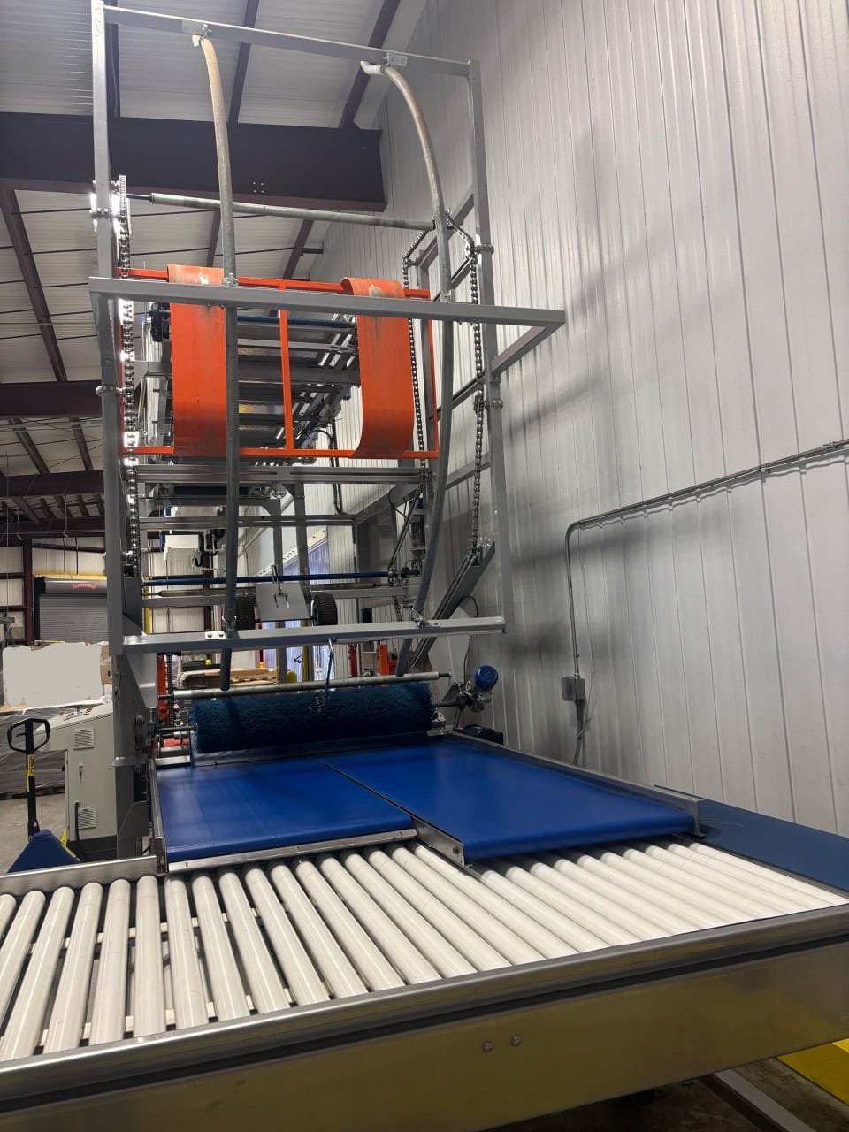 Automated Fruit Packing Line – Durand-Wayland + Elisam – Bin Tipper, Sizer, Optical Sorter – 2021 - Image 4