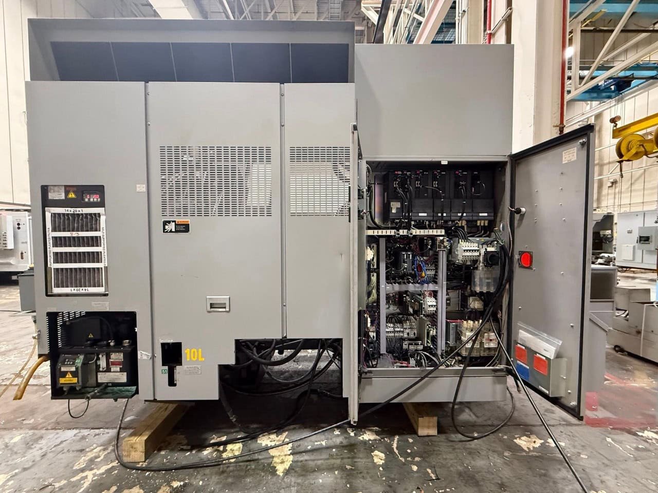 Mori Seiki NLX 2500 SMC/700 Multi-Axis CNC Lathe, 2012 -Tooling, Chip Conveyor, Sub-Spindle, ChipBlaster Coolant System - Image 4