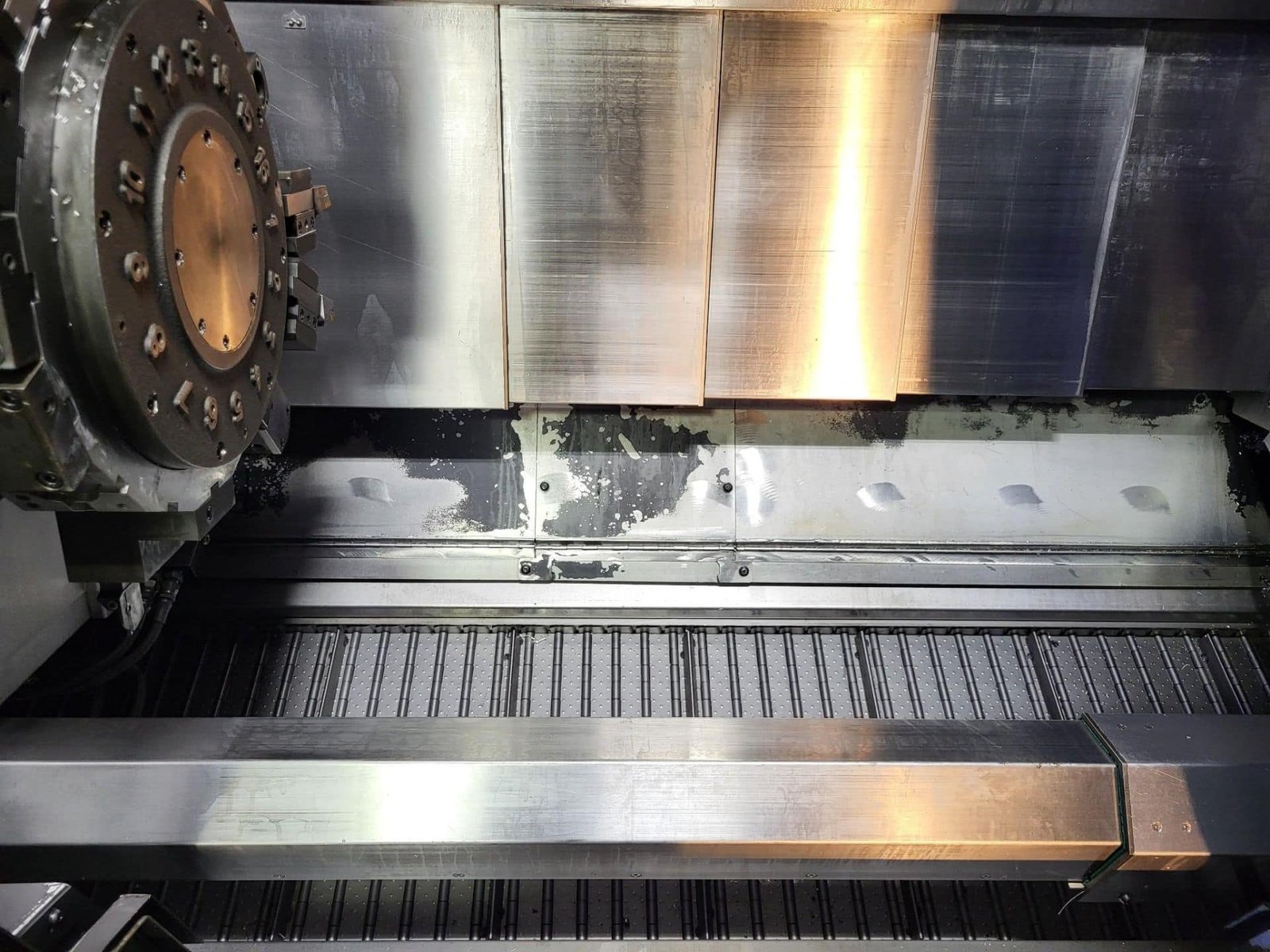 Doosan Puma MX1600ST CNC Lathe, 2013 – Parts Conveyor, ChipBlaster Coolant System, Sub-Spindle, Chip Conveyor, Quick Change Chuck - Image 5