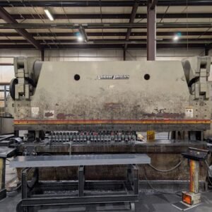 500 Ton x 14′ Accurpress 750014 CNC Press Brake, 2000 – ETS Control, Conveyor Tables Included