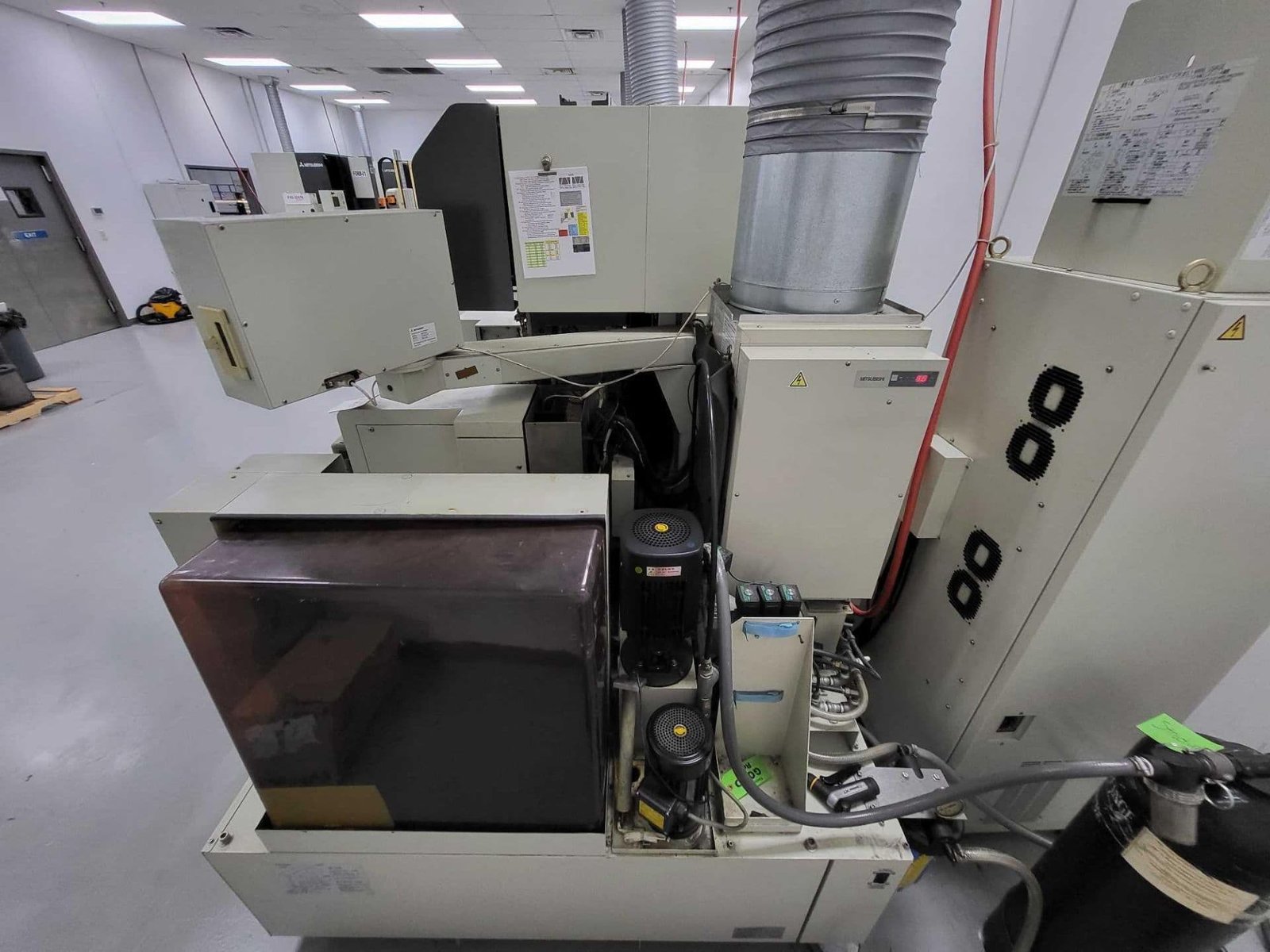 Mitsubishi FA10S Wire EDM, 2000 – Auto Wire Threading - Image 6