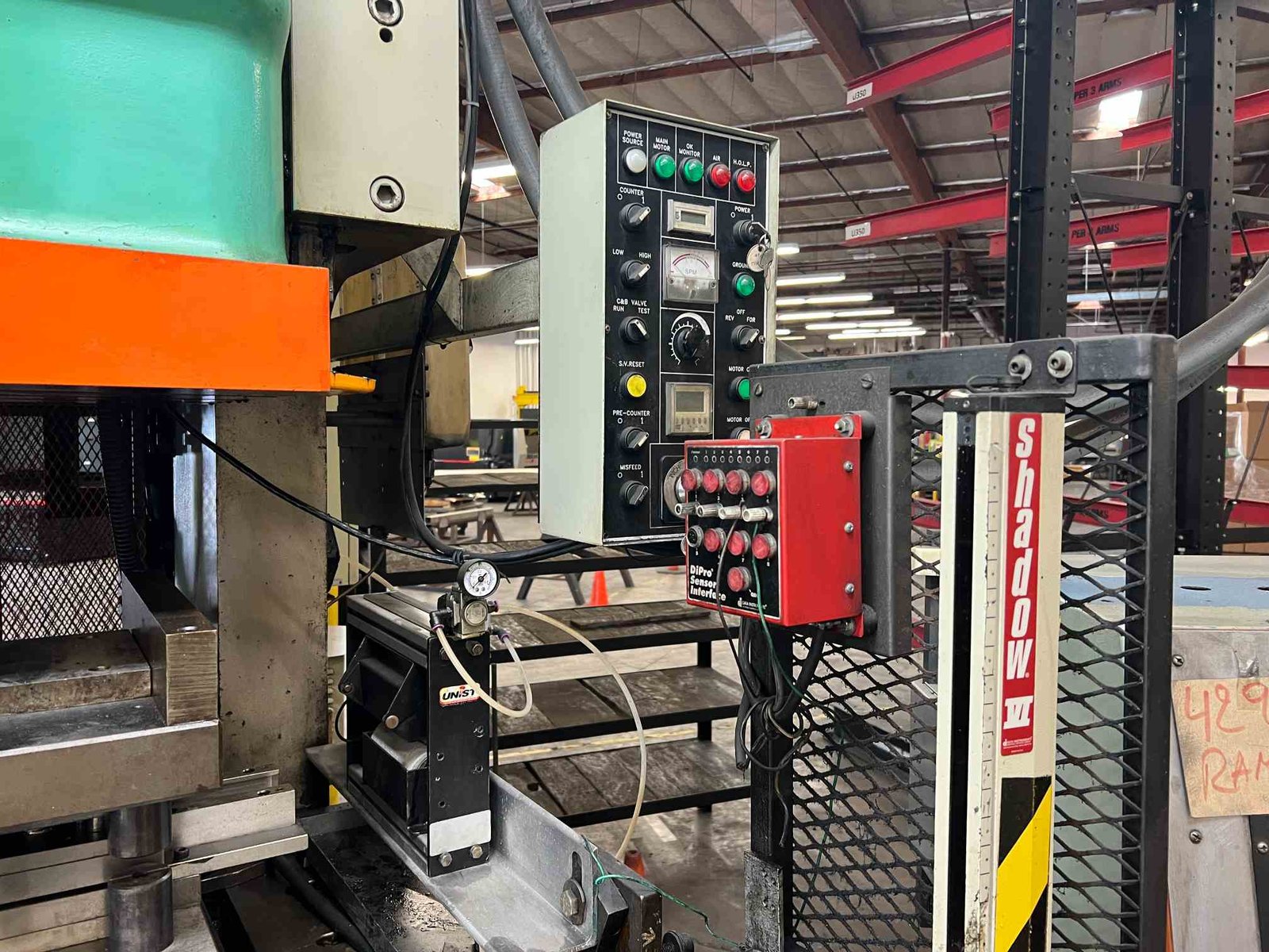 220 Ton Seyi SN2-220 Punch Press, 1998 - Image 6