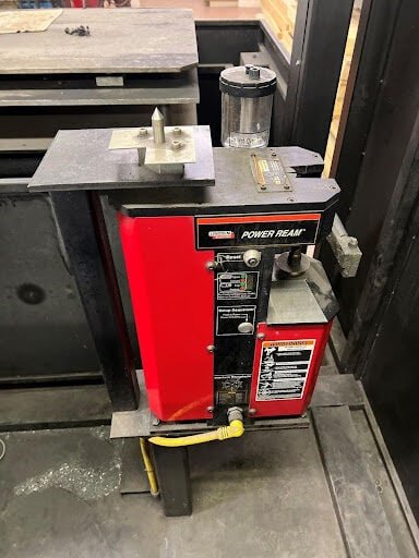 Lincoln Electric Dual Zone Weld Cell, Head and Tailstock, Fixed Table, Rj3iB Control, ArcMate 120iB - Image 6