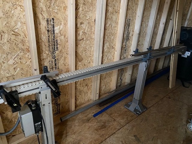 Kiss Packaging Systems Spindle Capper with Hoppmann feeder and 12′ Conveyor - Image 6