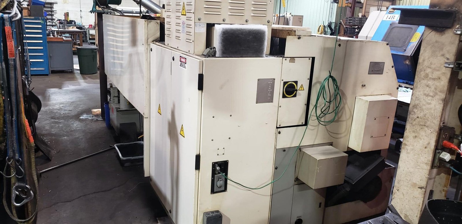 Okuma L1420 CNC Lathe, 1995 – Tailstock, Chip Conveyor - Image 7