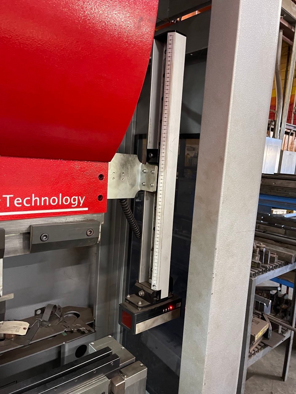 242 Ton x 13′ ADIRA Press Brake PA22040, 2021 – Tooling Included - Image 8