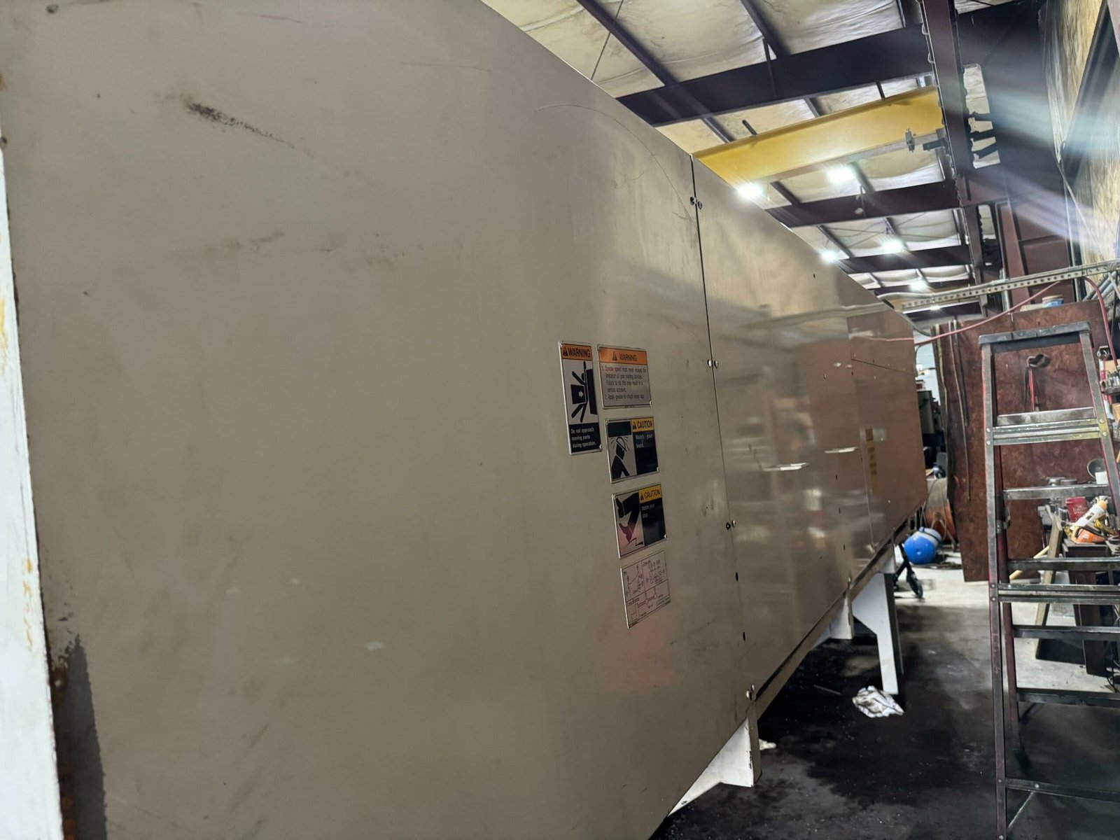 Mori Seiki TL-40 CNC Lathe, 1997 – Tailstock, Chip Conveyor - Image 8