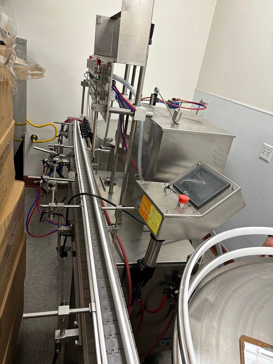 Full Accutek 8-Head Bottling Line – 2oz Bottles - Image 8