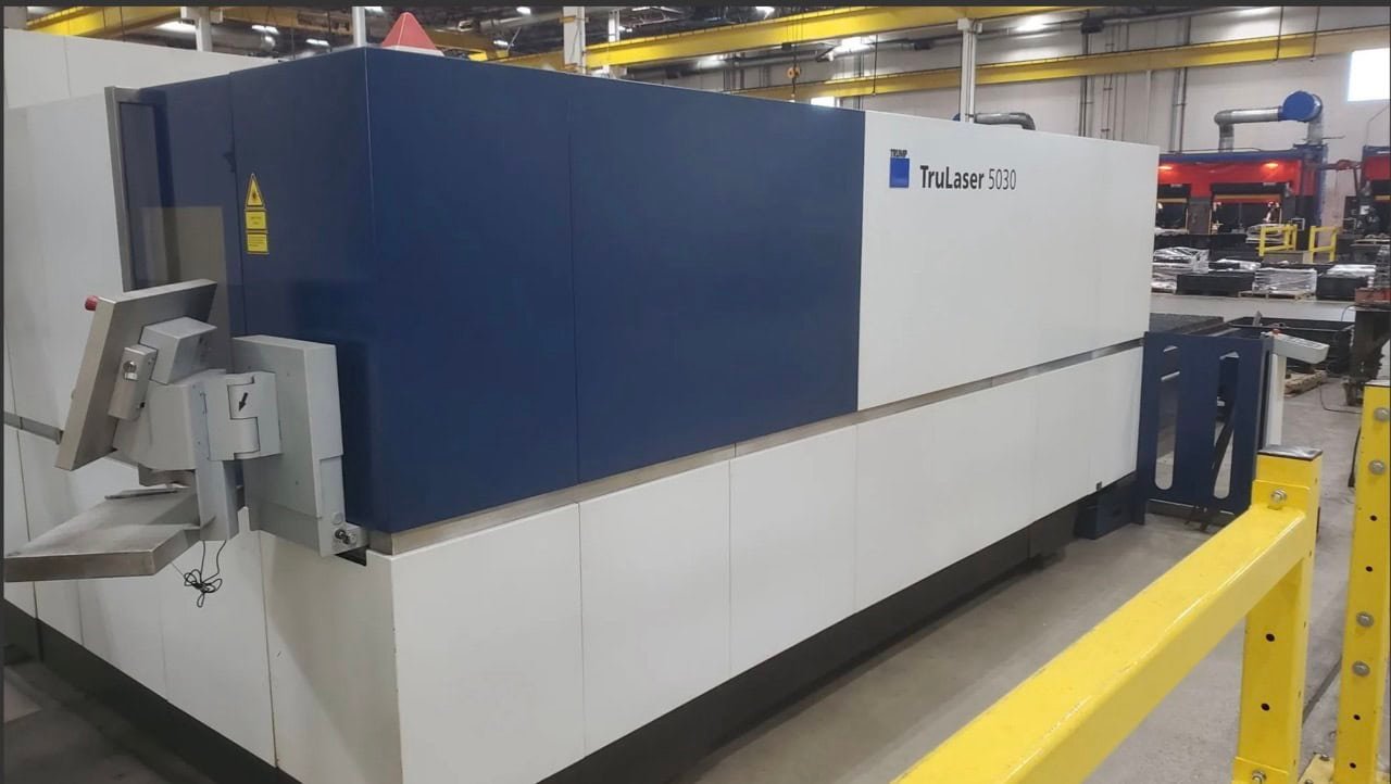 8000 Watt Trumpf TruLaser 5030 fiber, 2016 – REFURBISHED, 10,700 beam on hours – TruDisk 8001 - Image 2