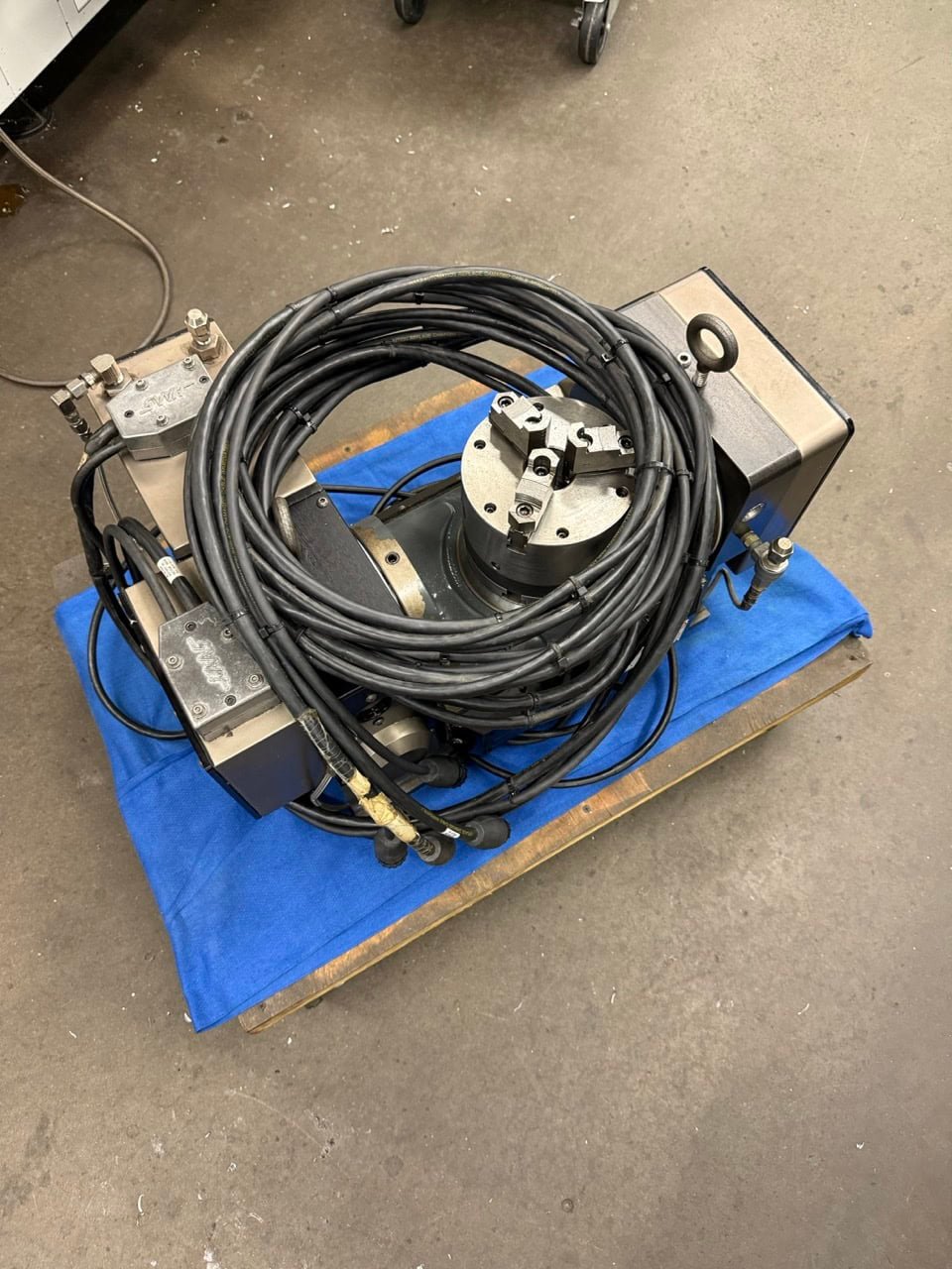 Haas TR-160Y Dual-Axis Trunnion, 2011 – 4th and 5th Axis Drives Included - Image 9