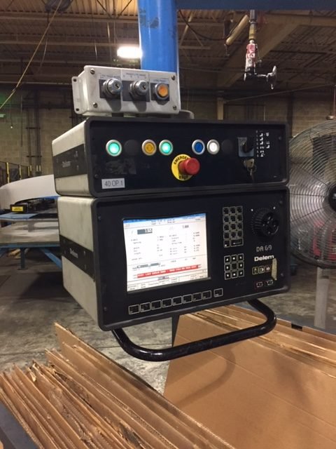 138 Ton X 10′ Finn-Power B125-3060 CNCPress Brake, 2004 – 6-Axis Backgauge, Wila Tooling, Sick Safety Light Curtains, Transformer, Delem 69 CNC Control - Image 3