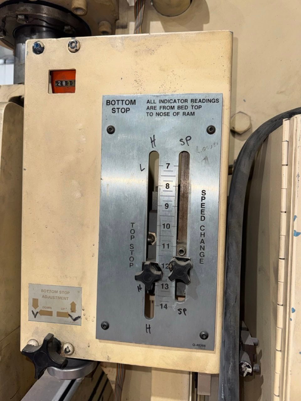 100 Ton x 8′ Niagara HBM-100-6-8 CNC Hydraulic Press Brake – Programmable Backgauge - Image 10